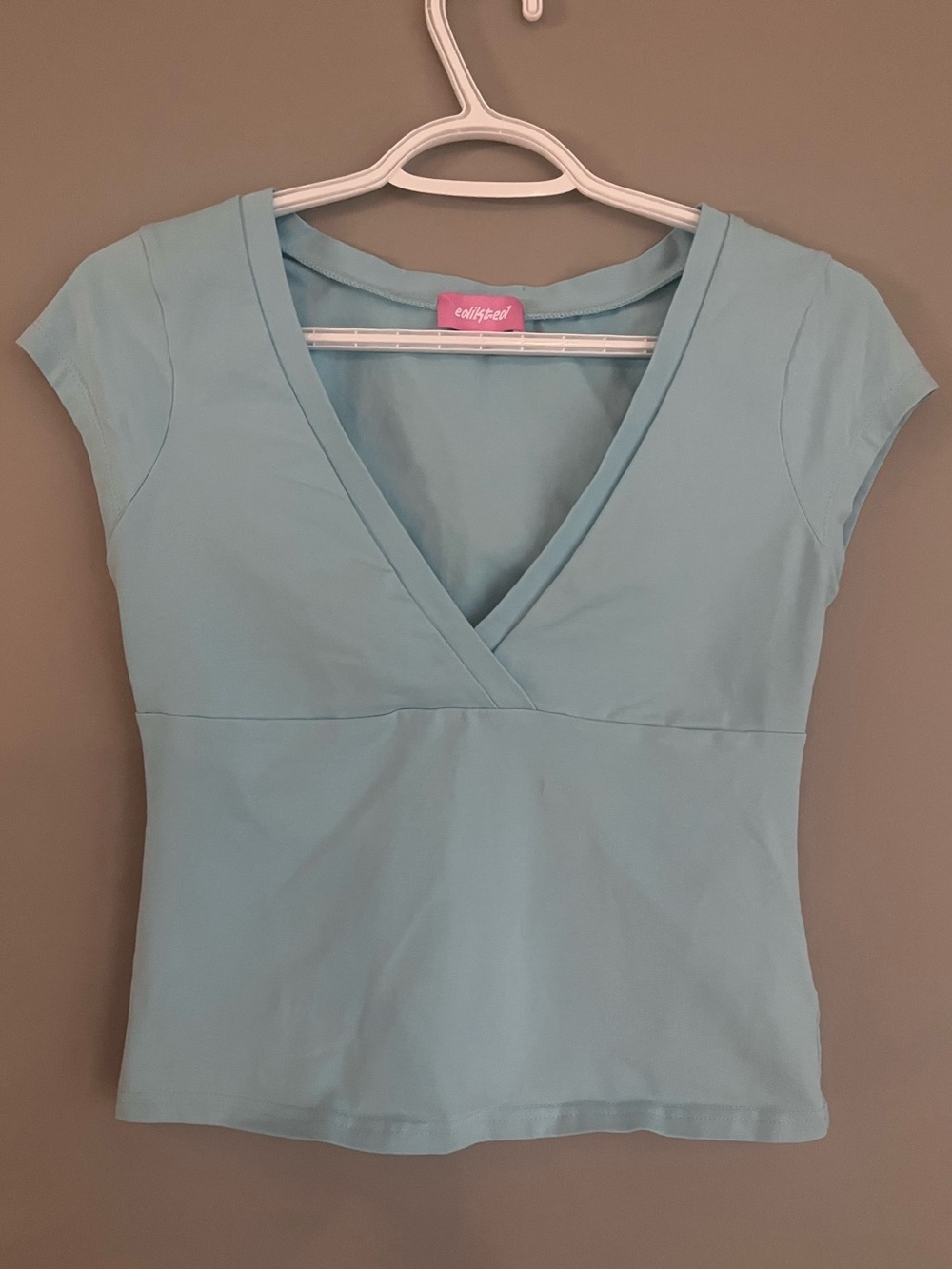 blue edikted v neck top